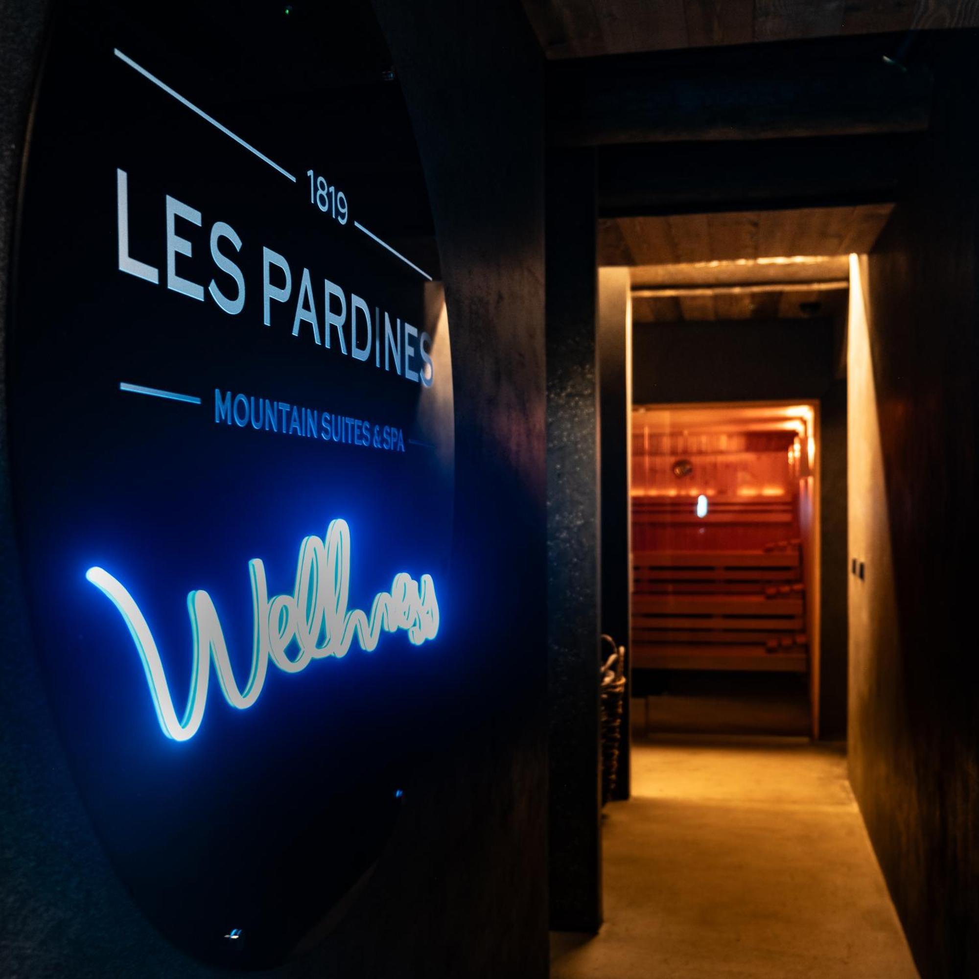 Les Pardines 1819 Mountain Suites & Spa Encamp Ngoại thất bức ảnh